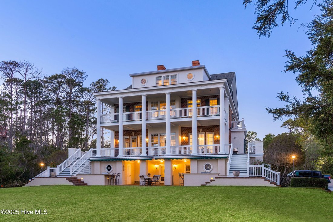 House in Newport, North Carolina, United States 5 - 18762091