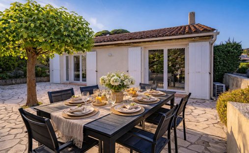 Villa in Les Bouteillers, Sainte-Maxime, France 1