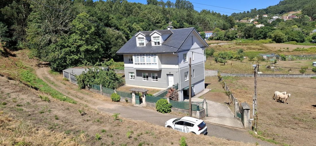 Chalet in Culleredo, Galicia, Spain 1 - 18762410