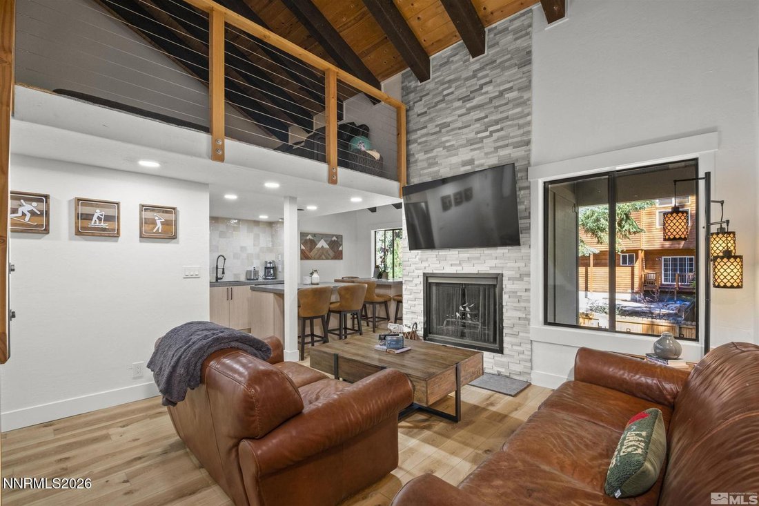 Condo in Incline Village, Nevada, United States 4 - 18764217