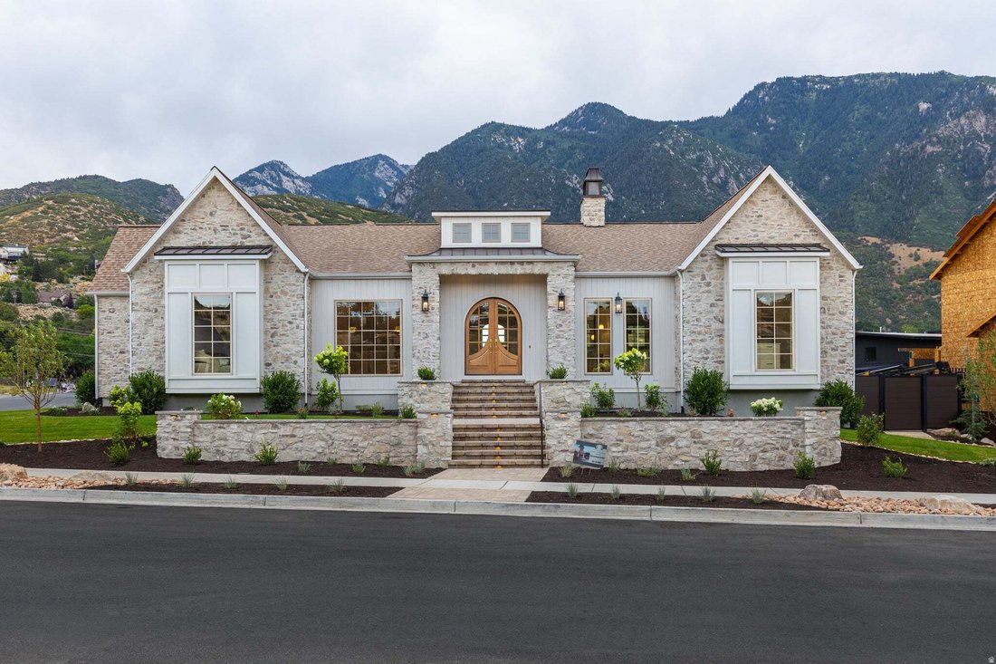 House in Sandy, Utah, United States 1 - 18611948