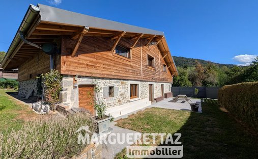 House in Onnion, Auvergne-Rhône-Alpes, France 1