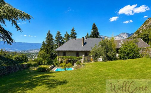 Villa à Saint-Jeoire-Prieuré, Auvergne-Rhône-Alpes, France 1