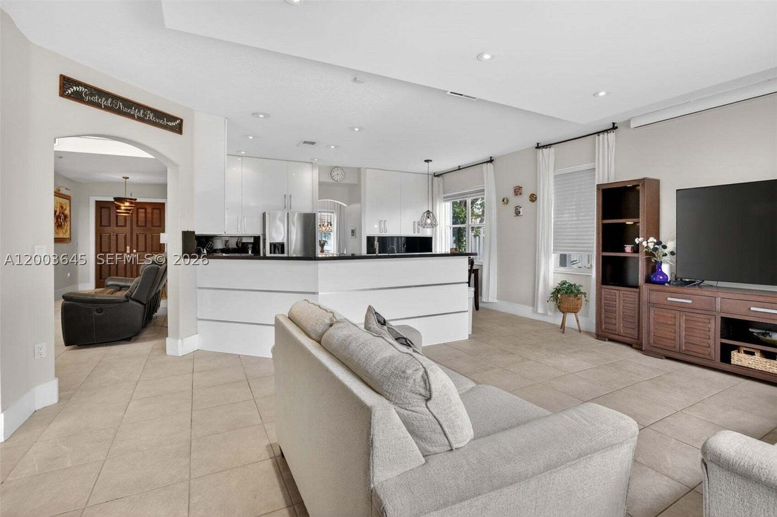 House in Miramar, Florida, United States 5 - 17758390