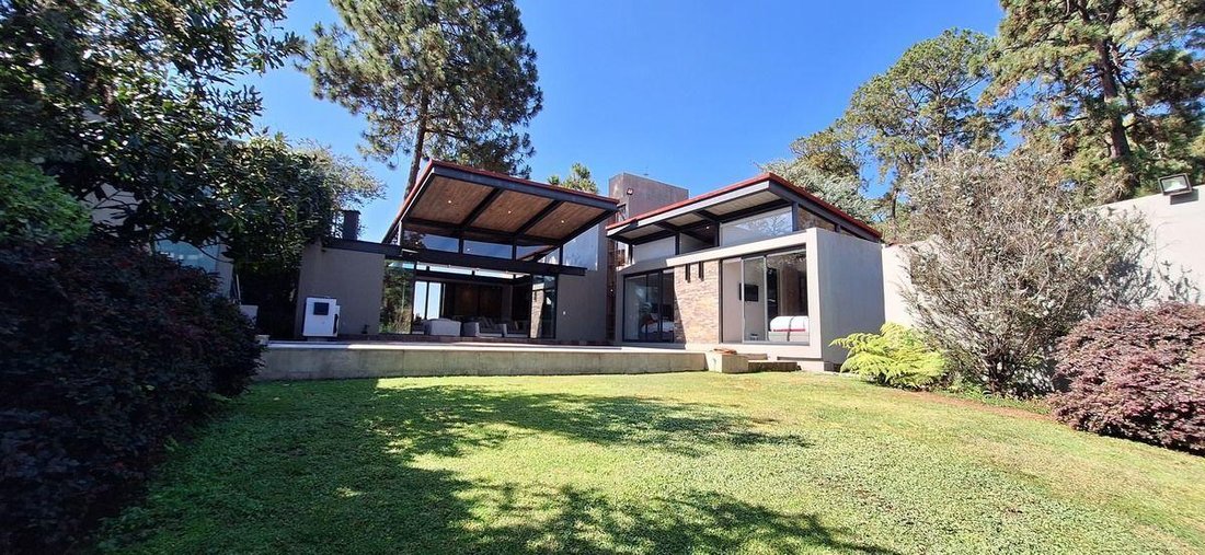 Haus in Valle del Bravo, Bundesstaat Mexiko, Mexiko 1 - 18766303