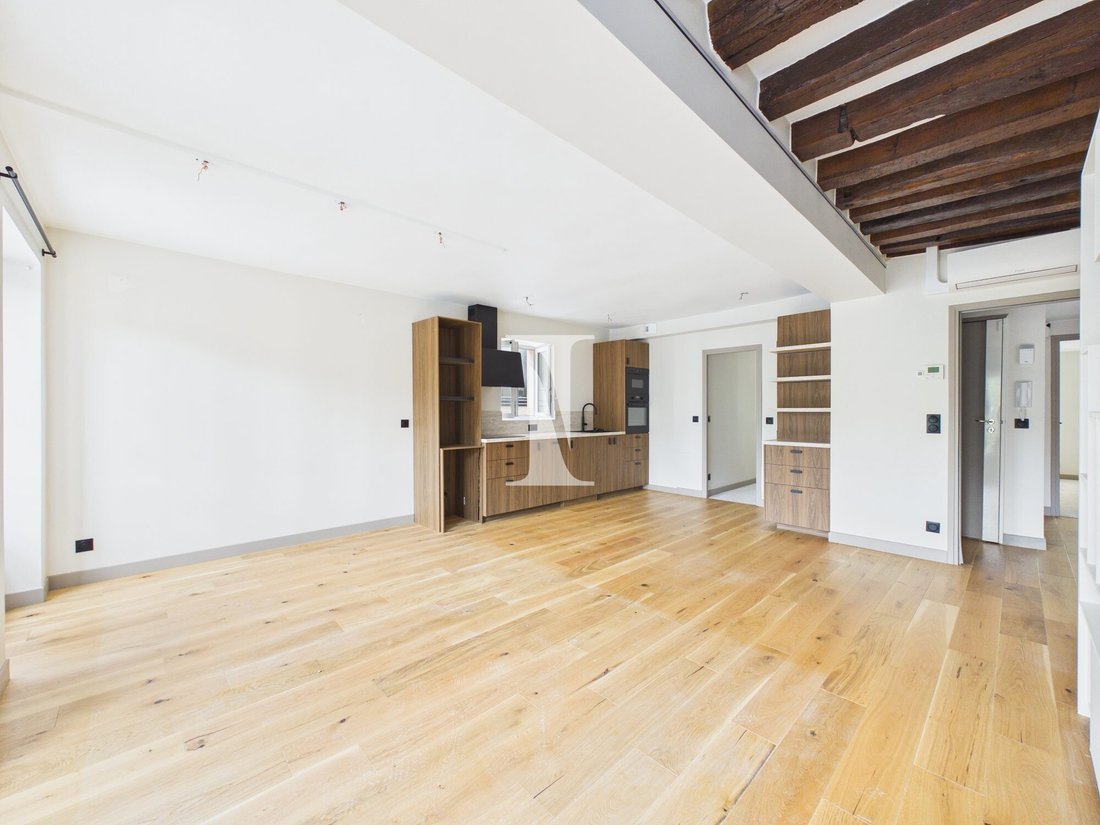 Apartment in Elysées-Madeleine, Paris 8e Arrondissement, Paris 3 - 18766367