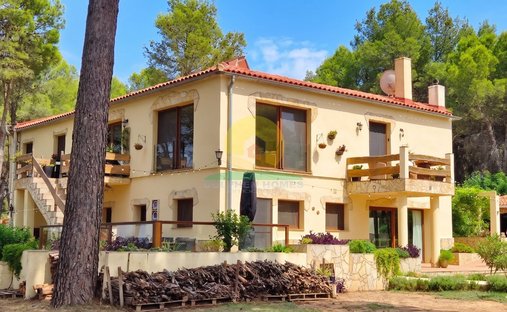 Chalet in Ontinyent, Valencian Community, Spain 1