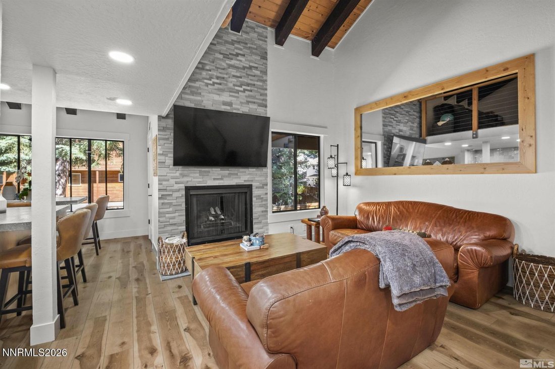 Condo in Incline Village, Nevada, United States 3 - 18764217