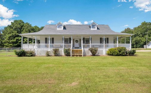 House in Southside, Alabama, United States 1
