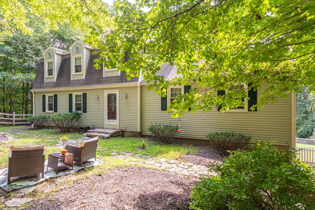 House in Killingworth, Connecticut, United States 2 - 18763105