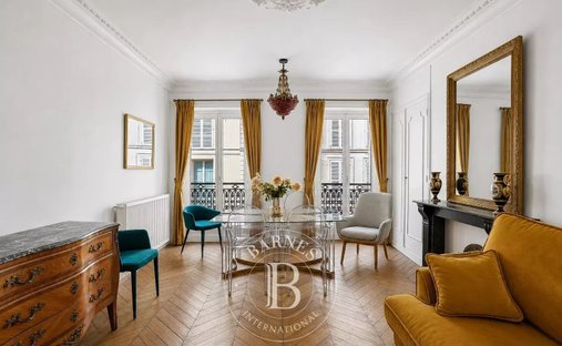 Apartment in Saint Louis, Versailles, France 1
