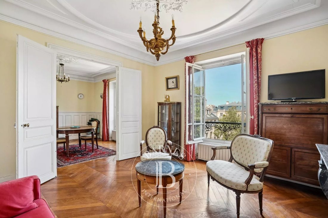 Apartment in Clagny-Glatigny, Versailles, France 3 - 18762871