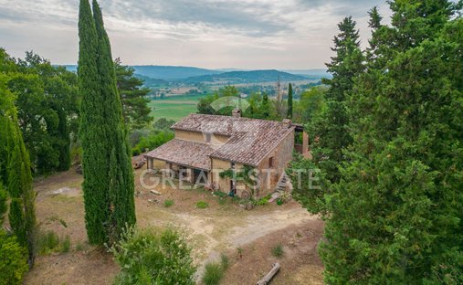 Estate in Cetona, Tuscany, Italy 1