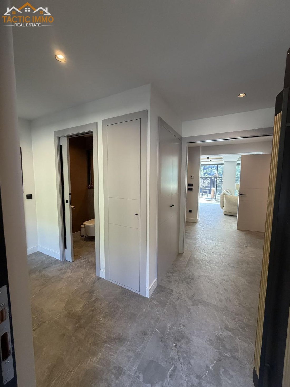 Maison à Les Escaldes, Les Escaldes, Andorre 3 - 18762403