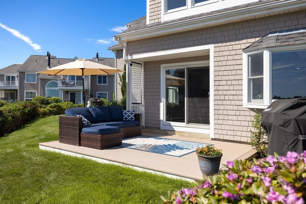 Condo in Quincy, Massachusetts, United States 2 - 18765297