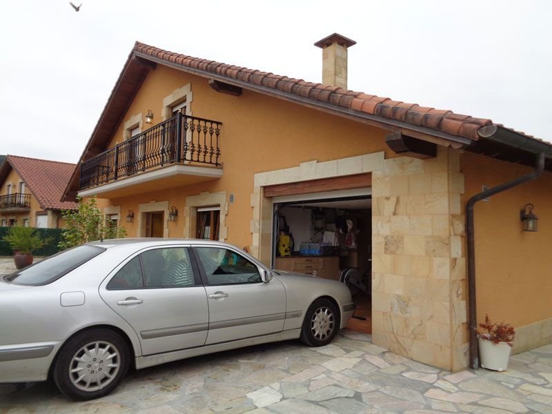 Chalet in Barcena de Cicero, Cantabria, Spain 3 - 18762422