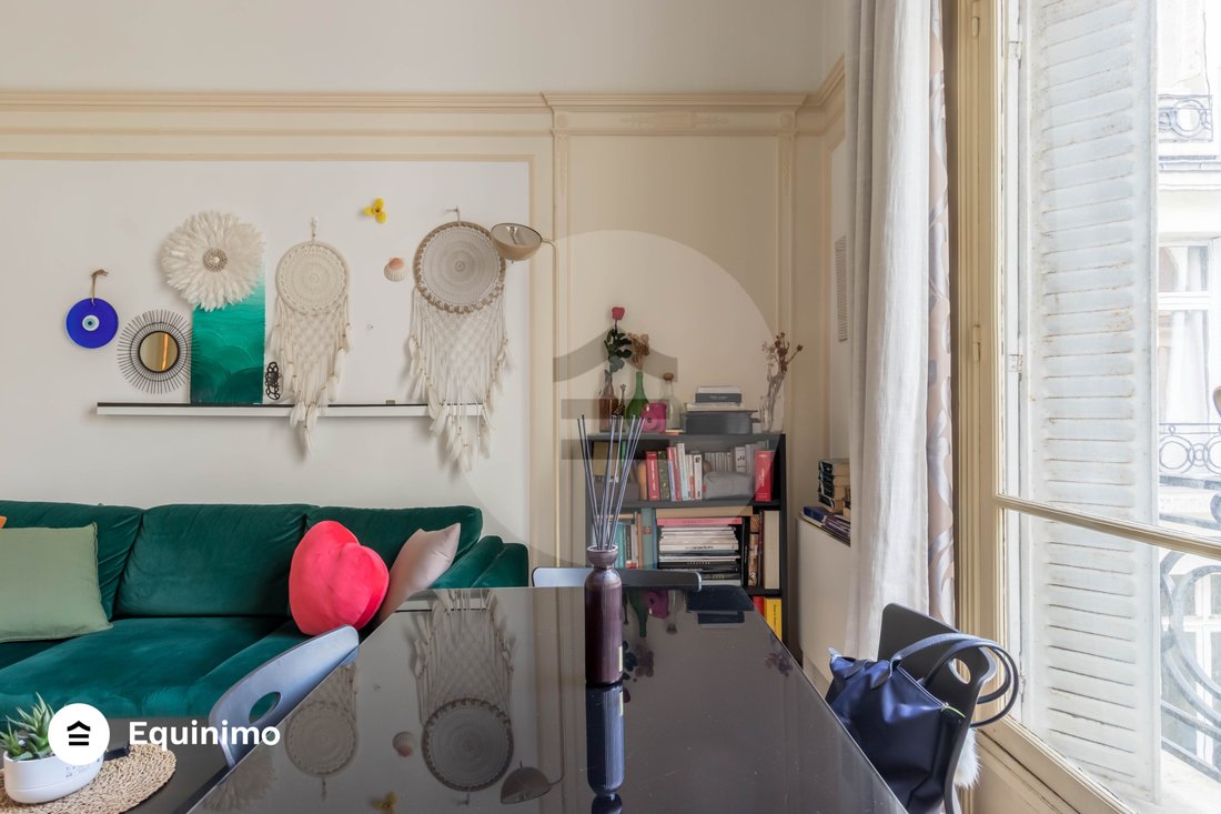 Apartment in Palais Royal, Paris 1er Arrondissement, Paris 3 - 18763238