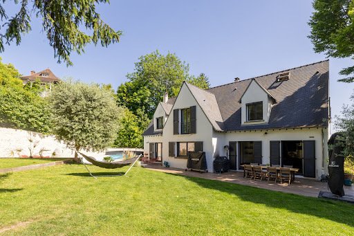 House in Médan, Ile-de-France, France 1 - 18765606