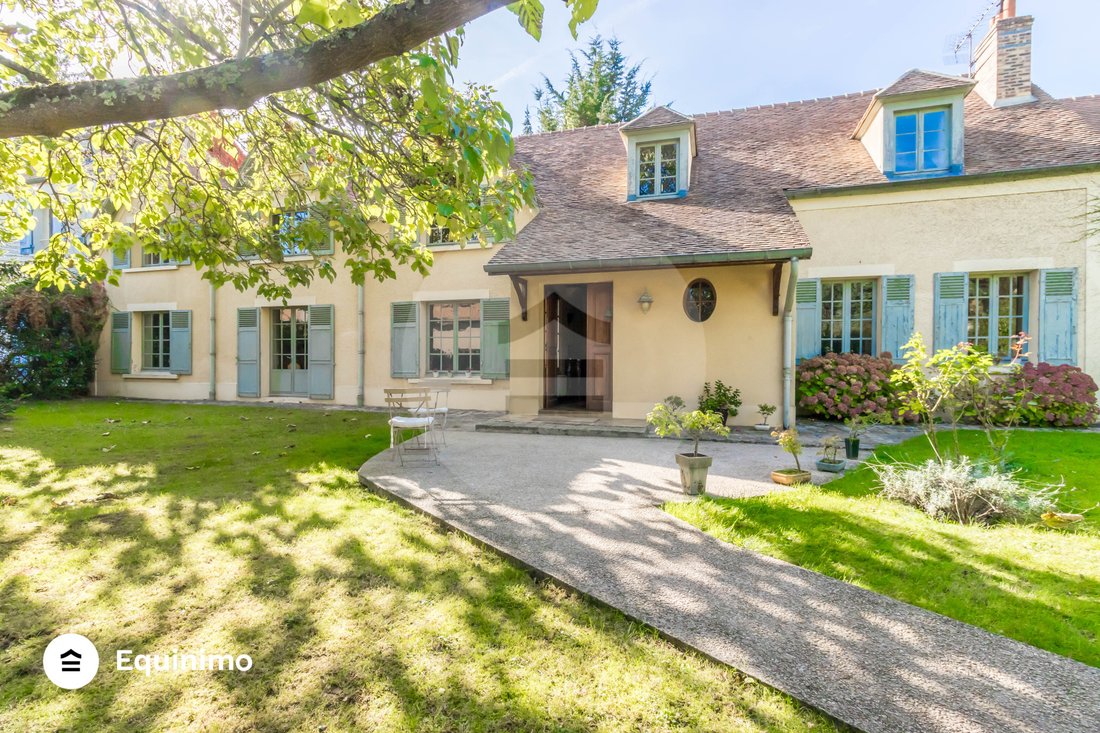 House in Le Village, Louveciennes, France 4 - 18763191