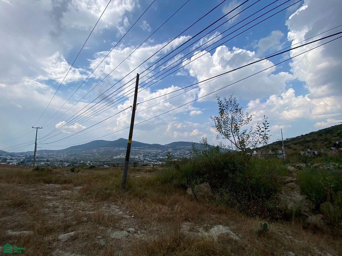 Terreno en Lomas de Buenavista, Michoacán, México 4 - 18476925