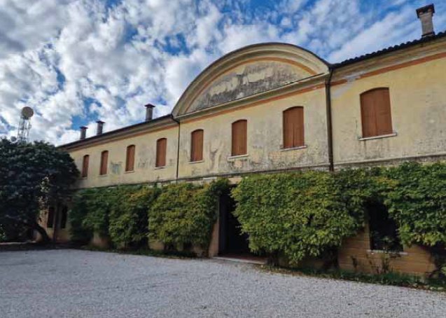 Villa in Montebelluna, Veneto, Italy 3 - 18765649