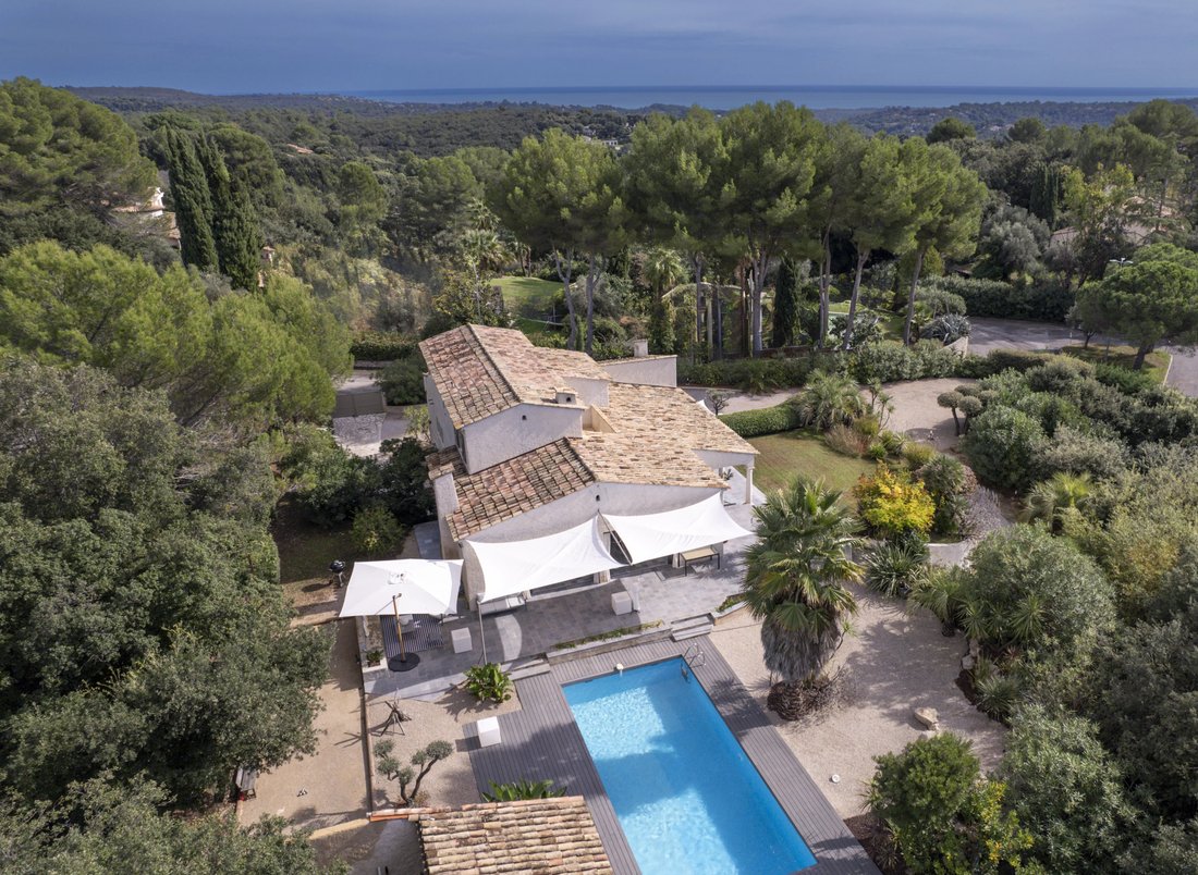 Villa in Village-Saint Julien-Saint Pierre, Biot, France 2 - 14855337