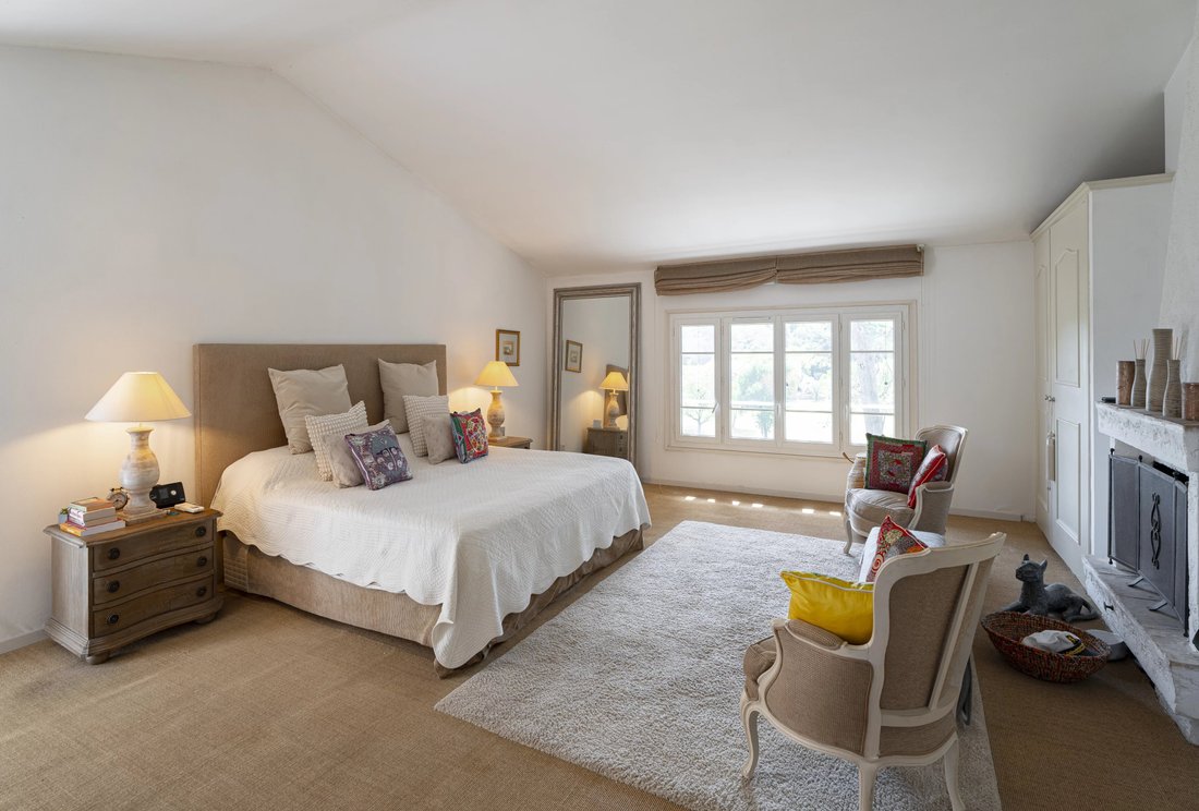 Villa in Mougins, Provence-Alpes-Côte d'Azur, France 3 - 18765480
