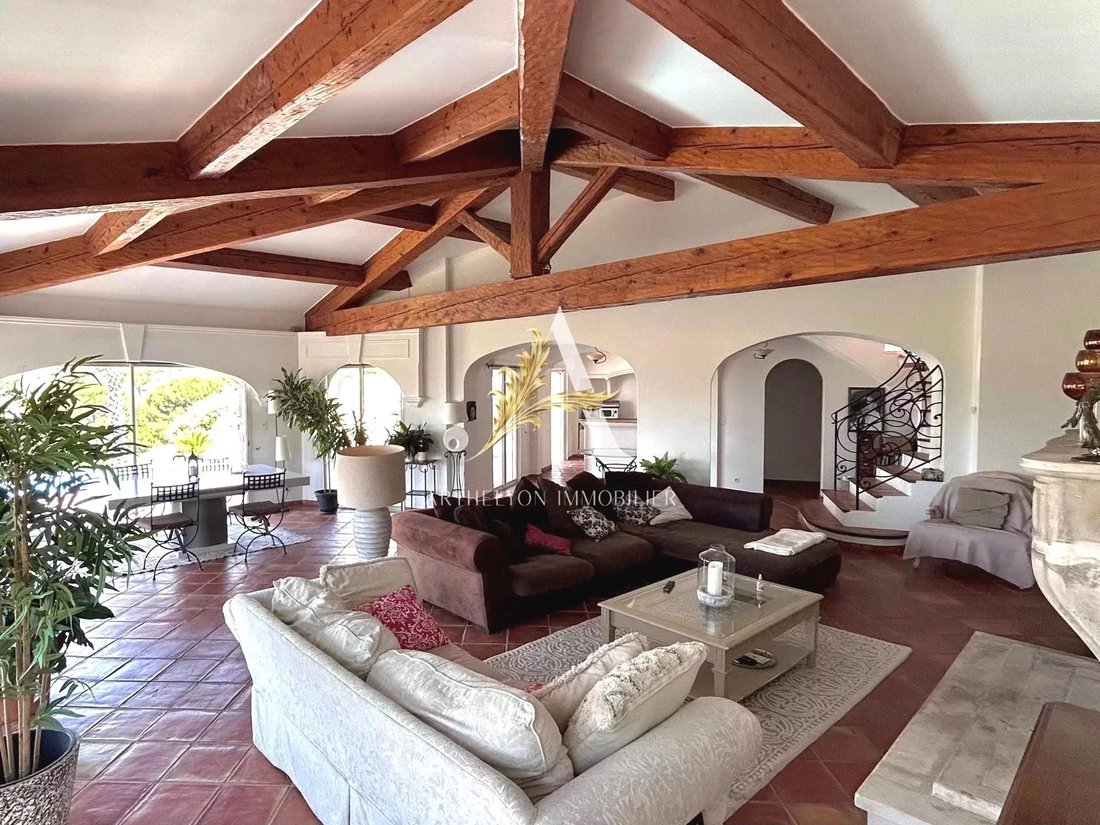 Villa in Nartelle-Noyer-Bellevue-bd des Sardinaux, Sainte-Maxime, France 2 - 18762854