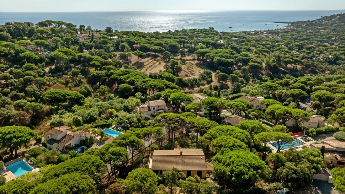 House in Nartelle-Noyer-Bellevue-bd des Sardinaux, Sainte-Maxime, France 1 - 18765371