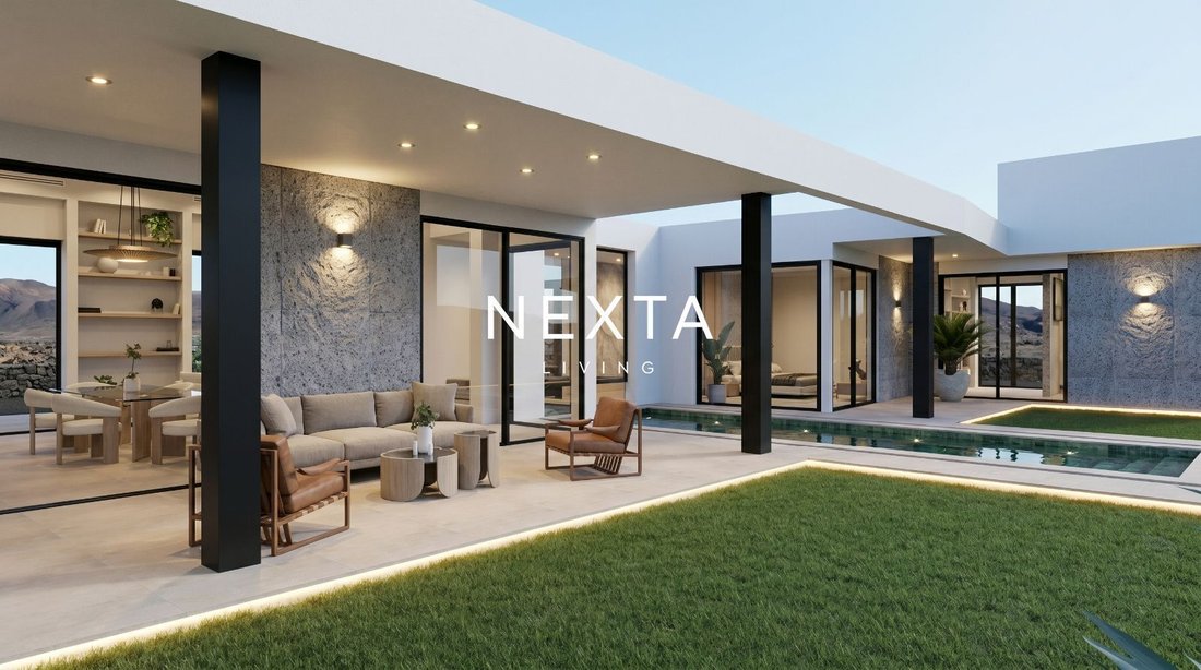 Chalet in Yaiza, Canary Islands, Spain 2 - 18764083