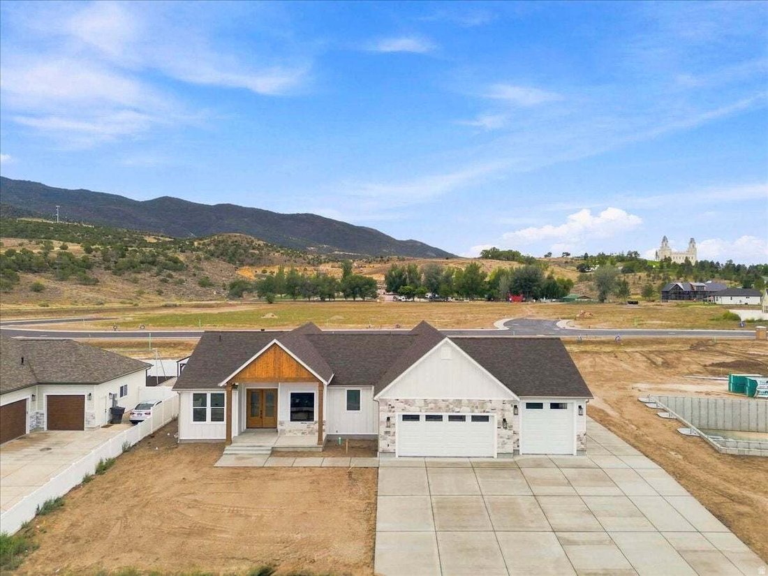 House in Manti, Utah, United States 1 - 18726497