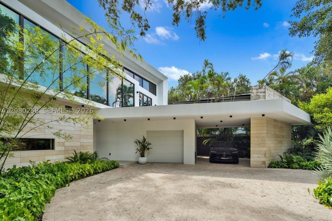 House in Miami, Florida, United States 3 - 18763680