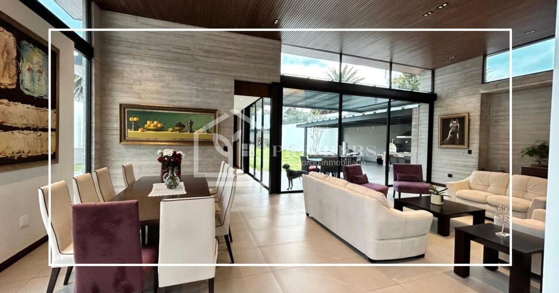 Haus in Quito, Provinz Pichincha, Ecuador 4 - 18765518