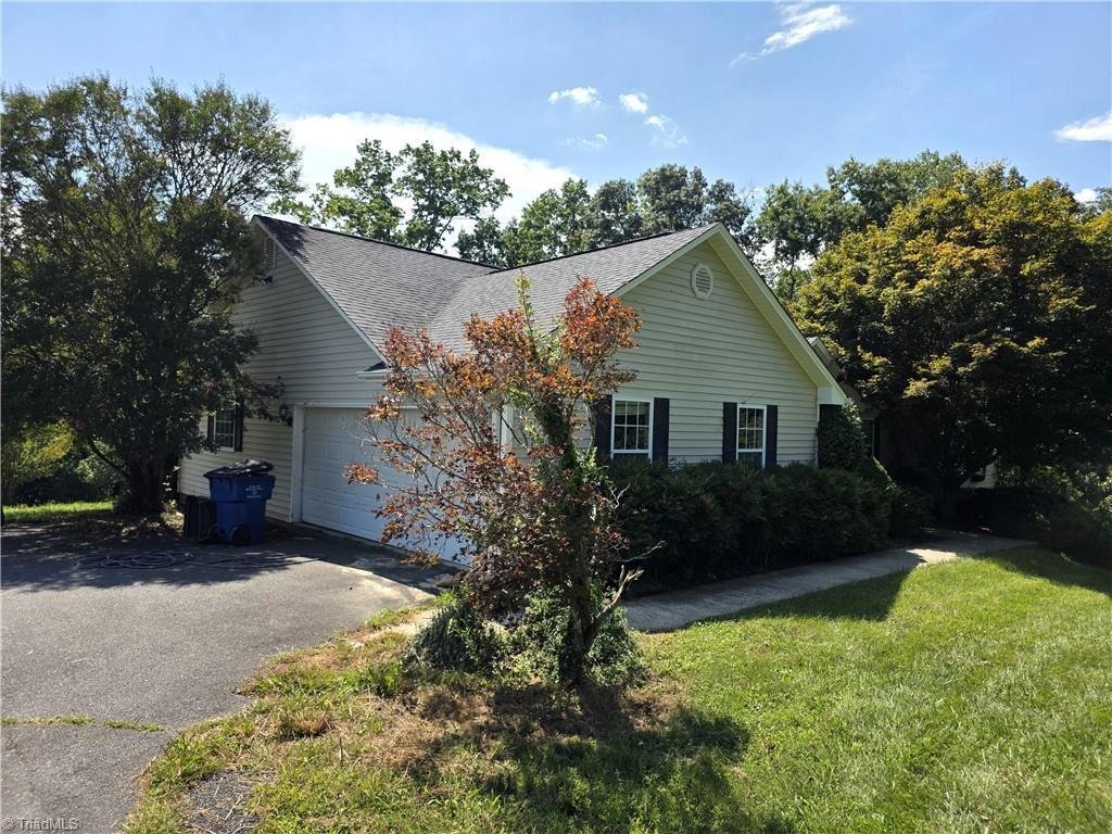 Casa a Mount Airy, Carolina del Nord, Stati Uniti 4 - 18764858