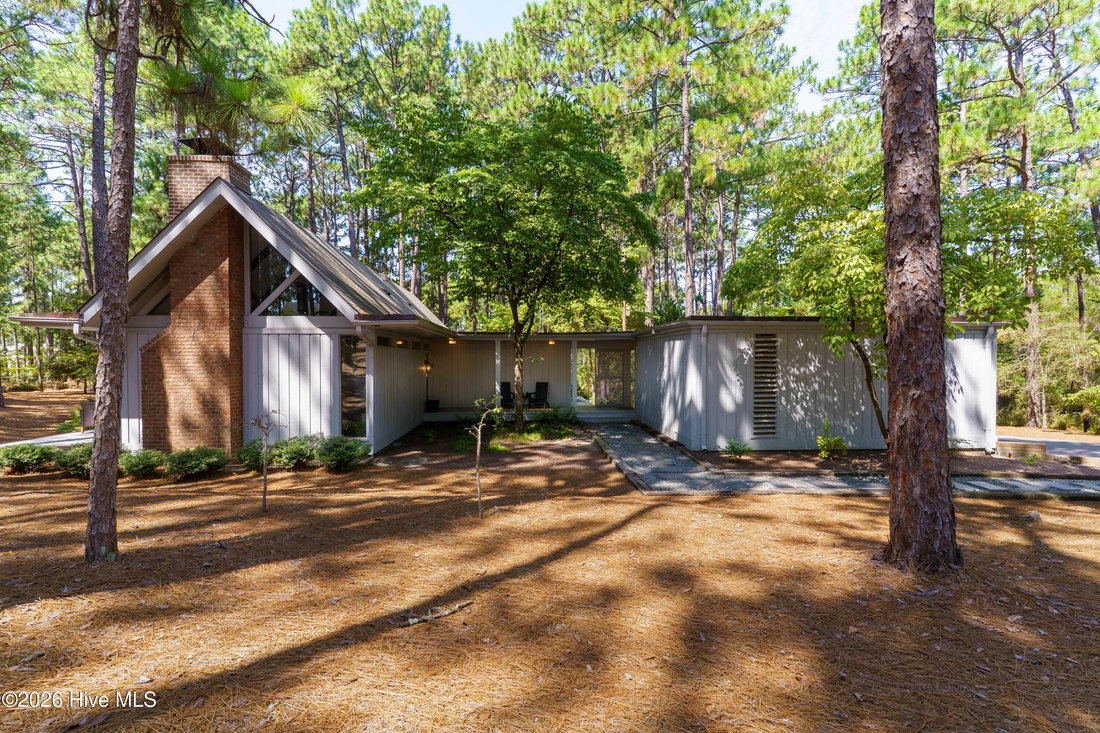 Casa en Pinehurst, Carolina del Norte, Estados Unidos 1 - 18763642