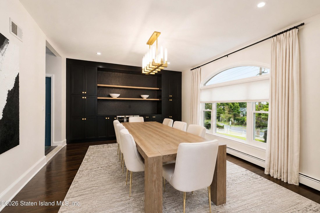 House in New York, New York, United States 5 - 18763885