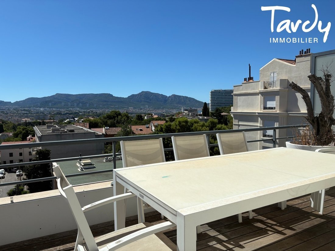 Apartment in Pointe Rouge, 8e Arrondissement, Marseille 4 - 18763171