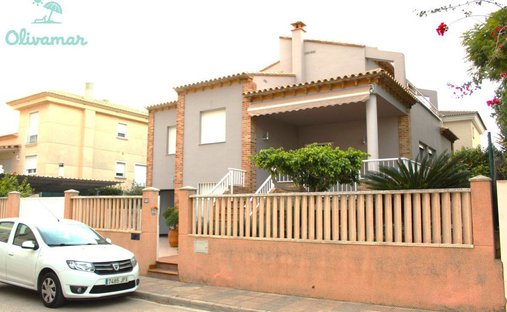 Chalet in Oliva, Land Valencia, Spanien 1