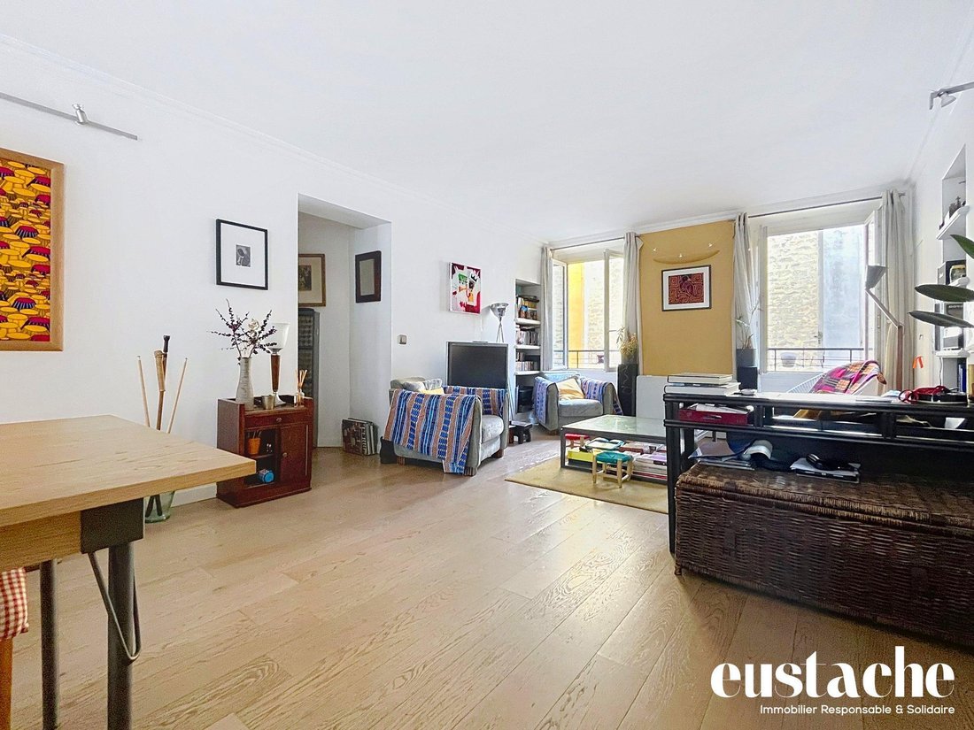 Apartment in Lorette-Martyrs, Paris 9e Arrondissement, Paris 5 - 18766265