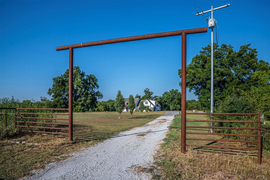 House in Stonewall, Oklahoma, United States 2 - 18483227