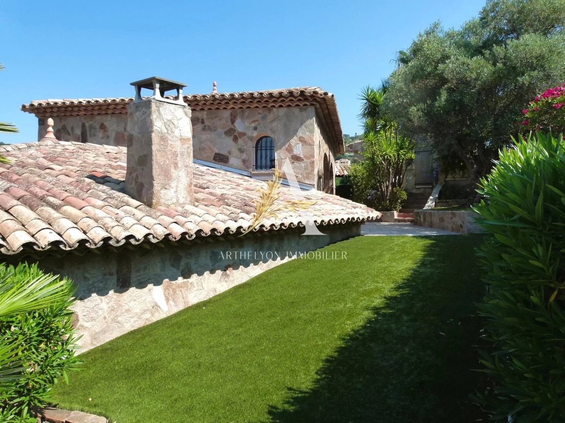 Villa in Nartelle-Noyer-Bellevue-bd des Sardinaux, Sainte-Maxime, France 5 - 18762854