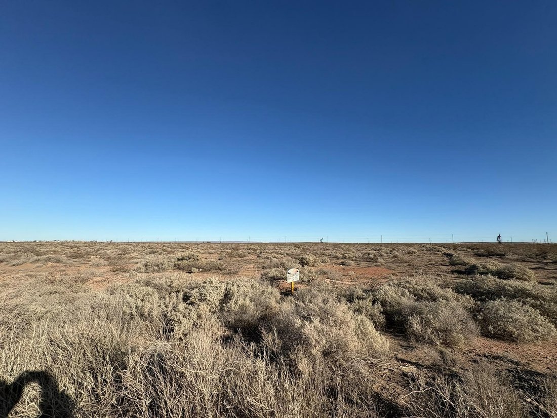 Terreno en Neuquén, Neuquén, Argentina 2 - 18762802