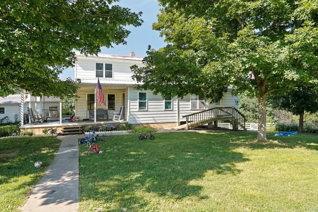 Maison à Marion, Kentucky, États-Unis 2 - 18763744