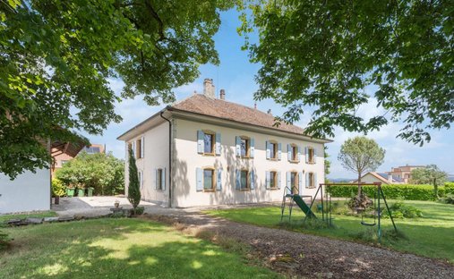 Haus in Orbe, Waadt, Schweiz 1