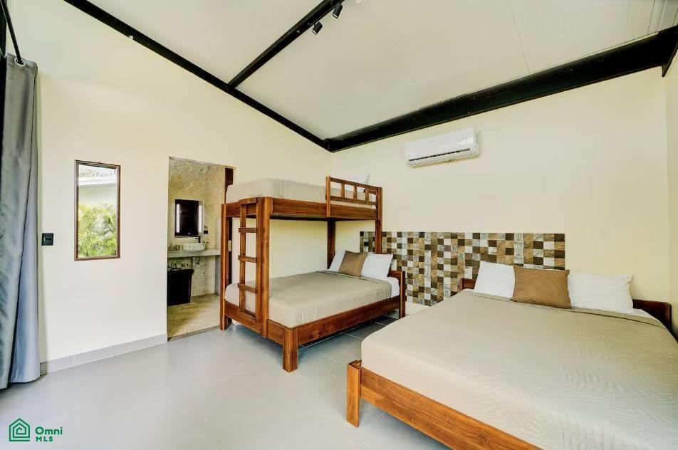Haus in Puerto Viejo de Talamanca, Limón, Costa Rica 4 - 17088038