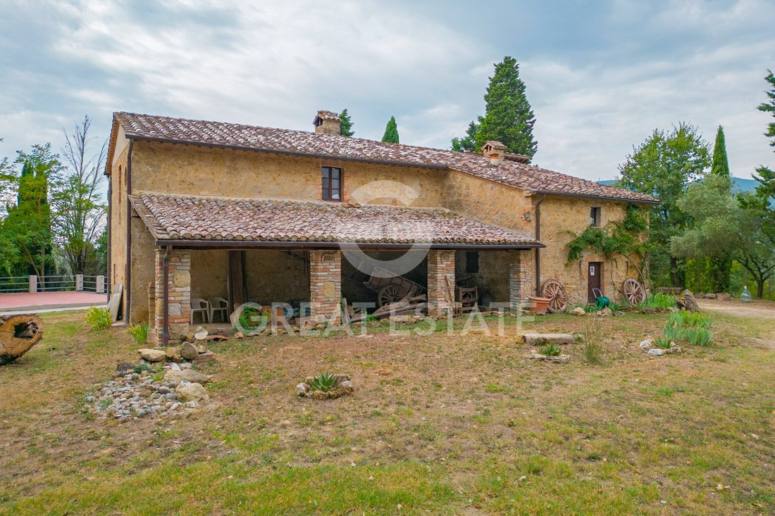 Estate in Cetona, Tuscany, Italy 4 - 13637179