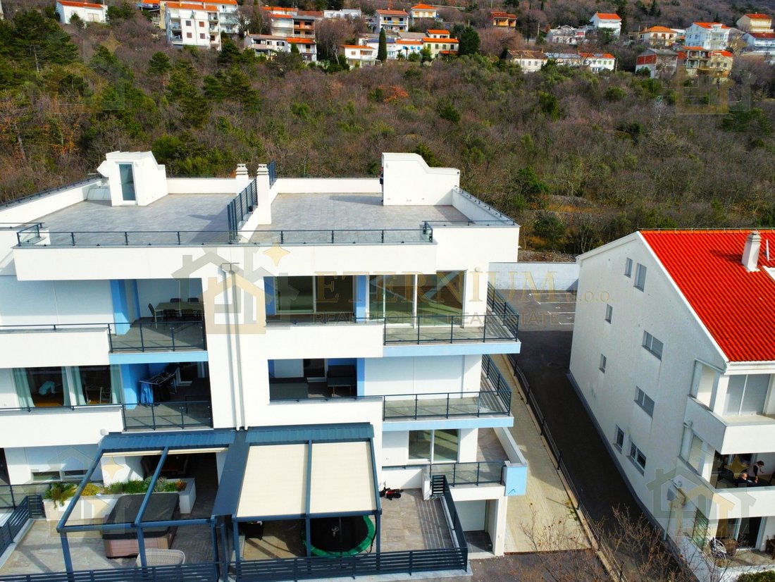 Apartment in Grad Crikvenica, Primorje-Gorski Kotar County, Croatia 2 - 18766445