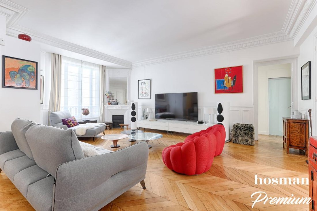 Apartment in Chaillot, Paris 16e Arrondissement, Paris 1 - 18245765