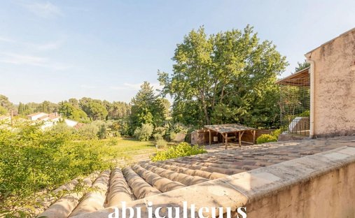 House in Lauris, Provence-Alpes-Côte d'Azur, France 1