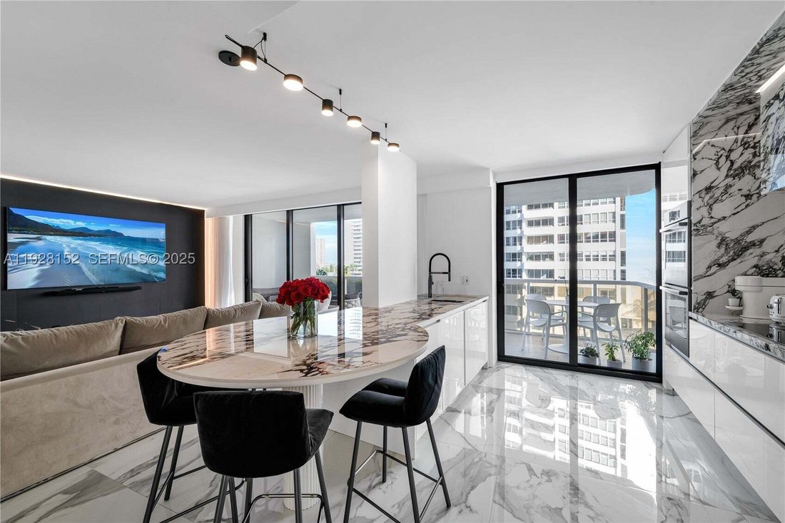 Condo in Miami Beach, Florida, United States 4 - 16874478